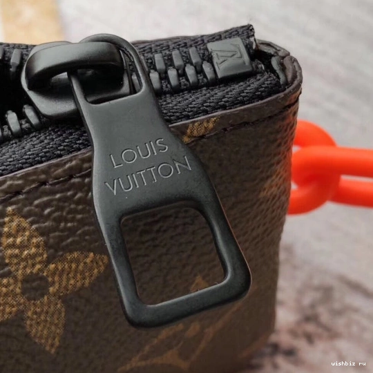 WIS VUITTON KEY POUCH LOUIS 0717